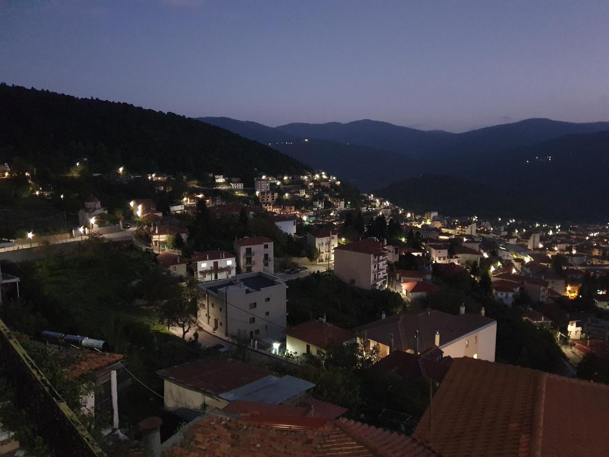 Semeli Guesthouse 카페니시온 외부 사진