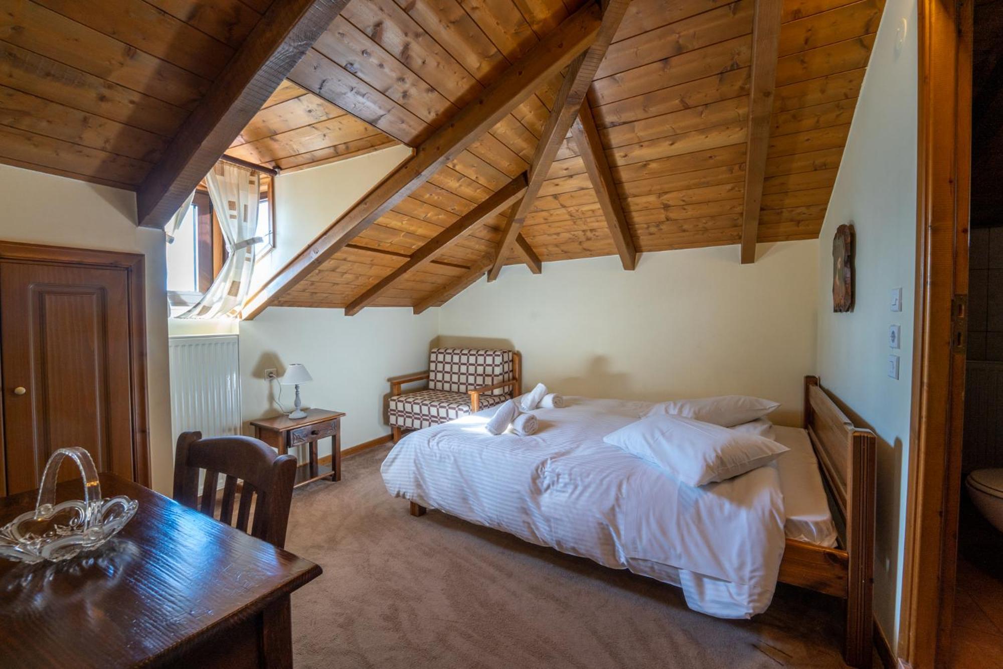 Semeli Guesthouse 카페니시온 외부 사진