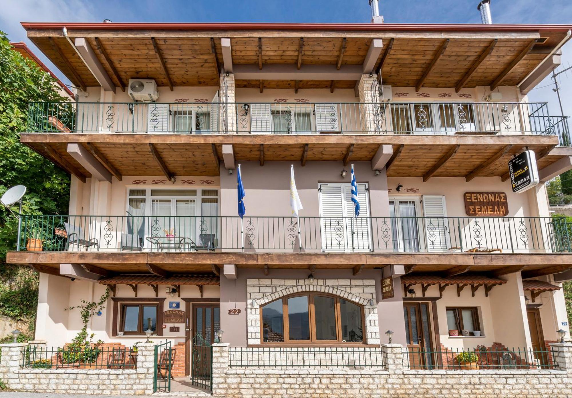 Semeli Guesthouse 카페니시온 외부 사진