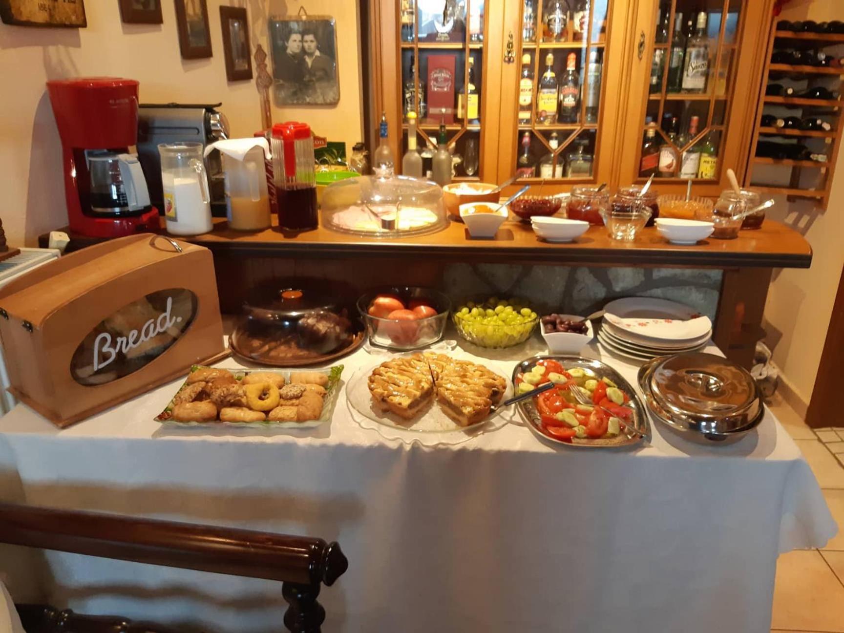 Semeli Guesthouse 카페니시온 외부 사진