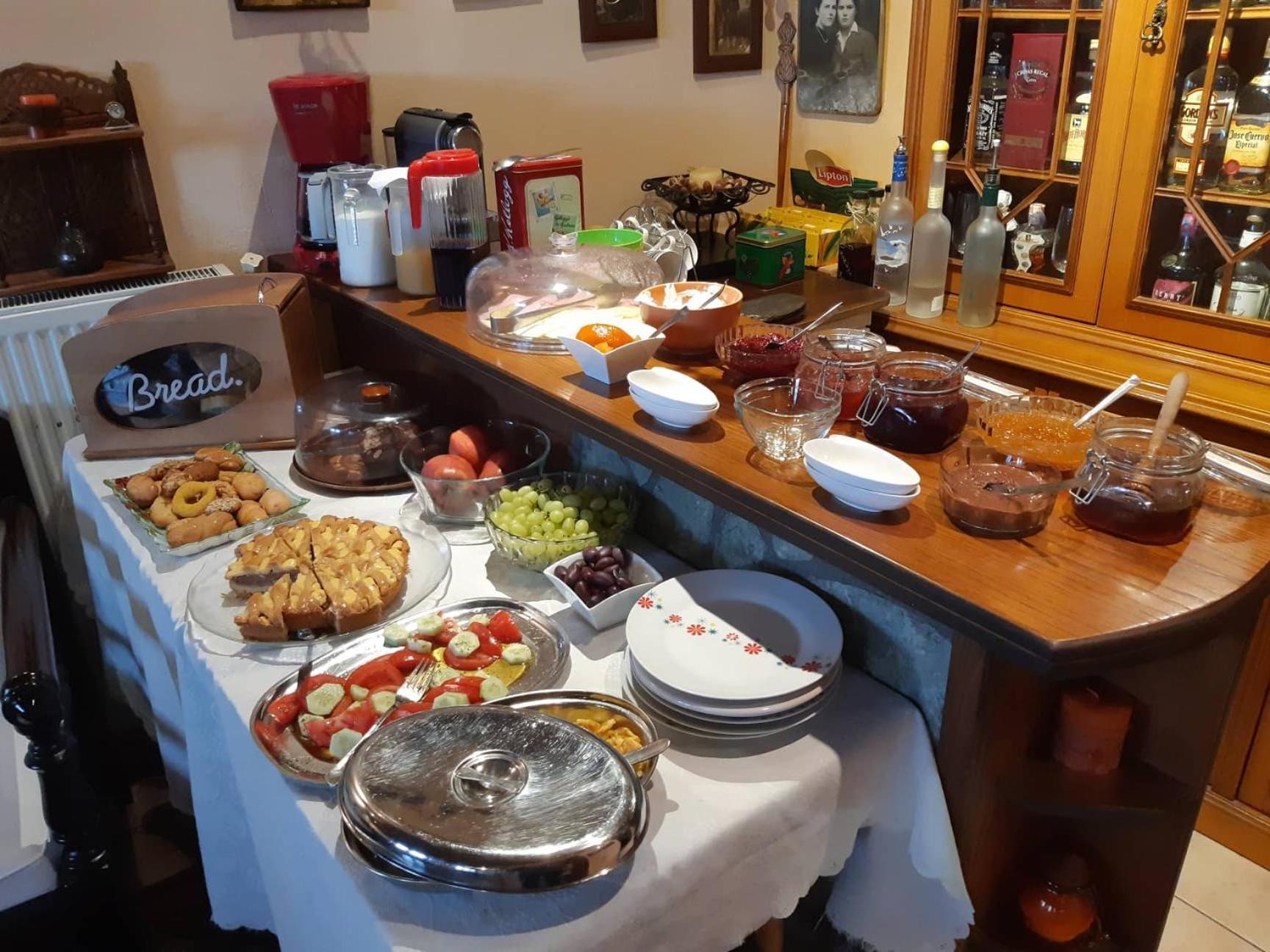 Semeli Guesthouse 카페니시온 외부 사진